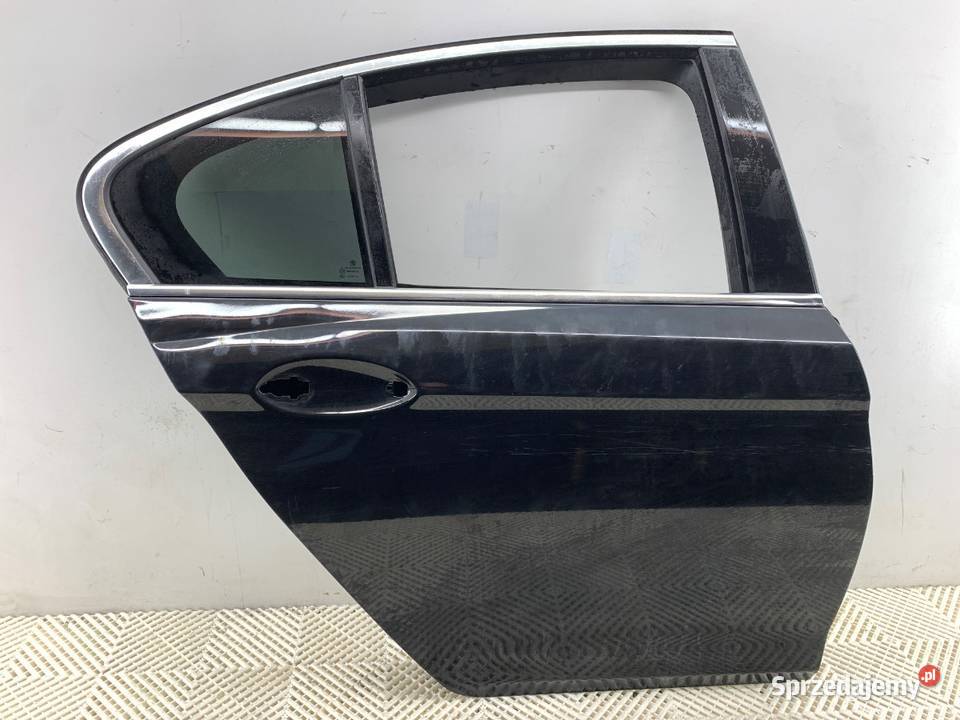 DRZWI PRAWY TYŁ 668 BMW G30 SedanLimuzyna