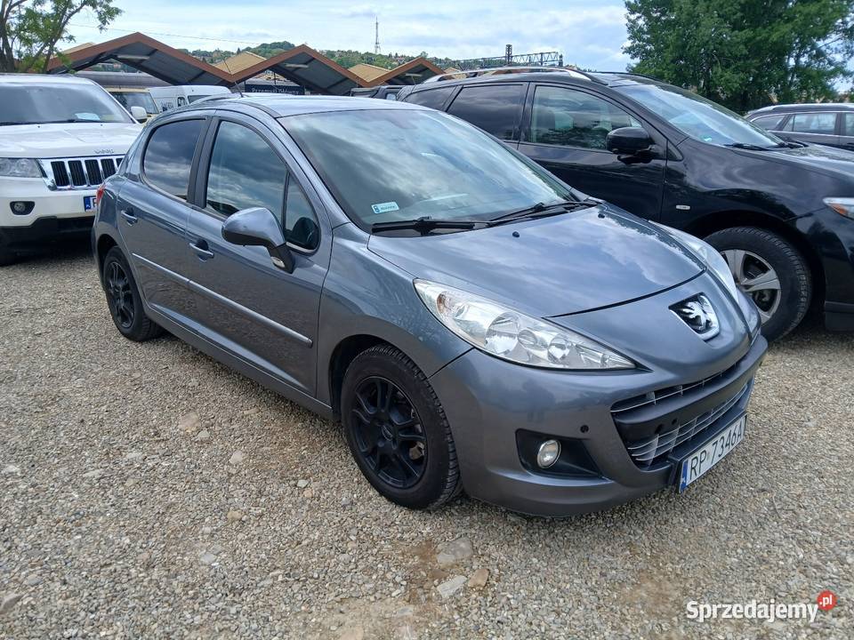 Peugeot 207 automat 14gaz klima zarejestrowany elektryczne szyby 207 podkarpackie Przemyśl