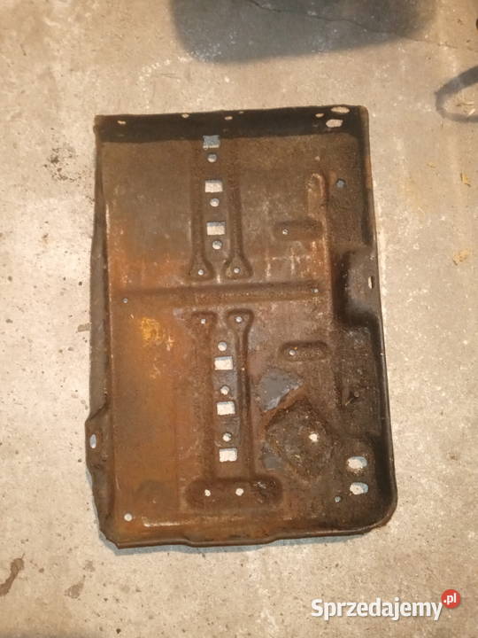 Podstawa akumulatora Mercedes W124 W123 W115 Piastów
