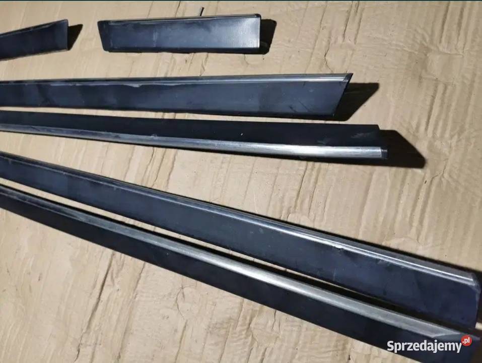 Listwy boczne drzwi błotników BMW E39 komplet śląskie Żory