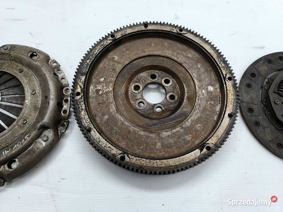 SPRZĘGŁO KOMPLETNE SKODA OCTAVIA II 16 TDI CAY osobowe Sprzęgła i elementy