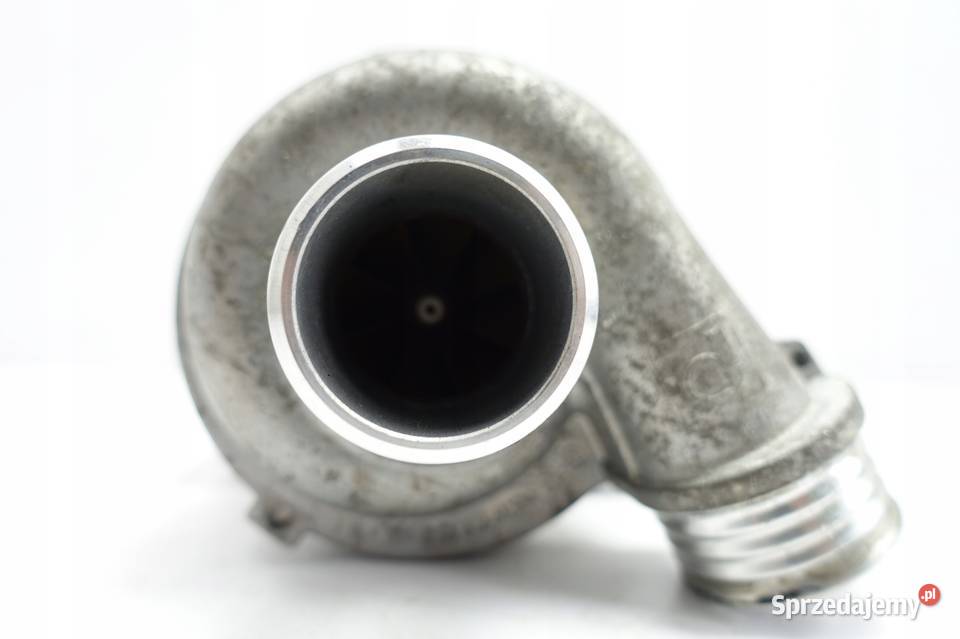 BMW 4 F36 Gran Coupe 20 i POMPA WODY 17669711 osobowe Rudka