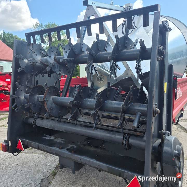 Rozrzutnik obornika MetalFach N292 Sikorka Opoczno