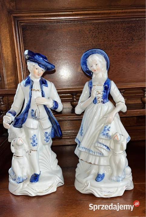 Figurka pary Damy z pieskiem i Dworzanina z Gdańsk