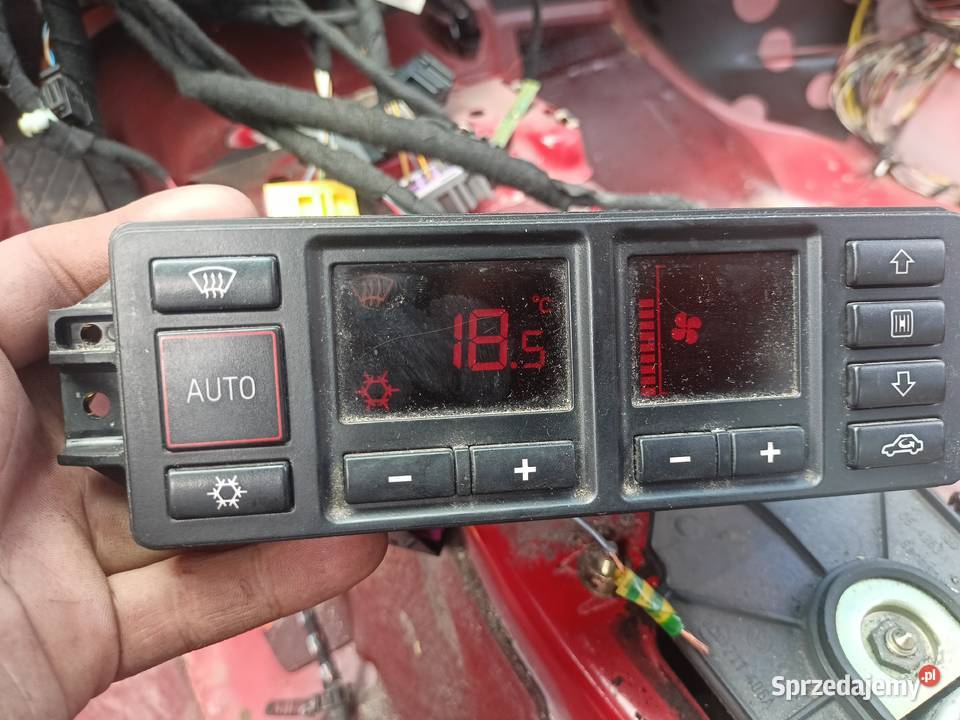 Klimatronik 8L0 820 043 B Audi A4 B5 a13 Myszków
