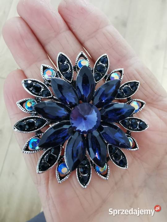 Broszka damska elegancki granatowy kwiat