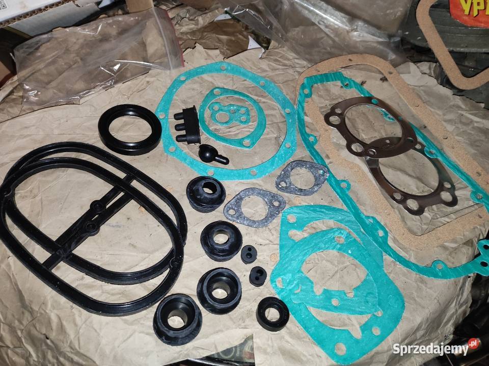 Zestaw uszczelek i uszczelniacze silnika Ural wielkopolskie sprzedam