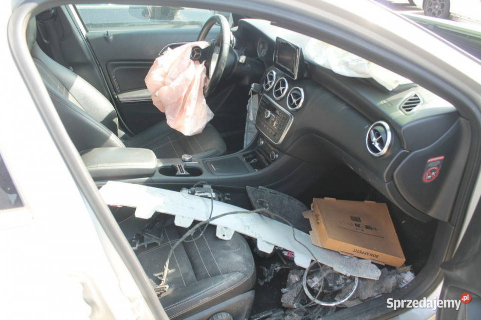 Mercedes A 180 W176 2012