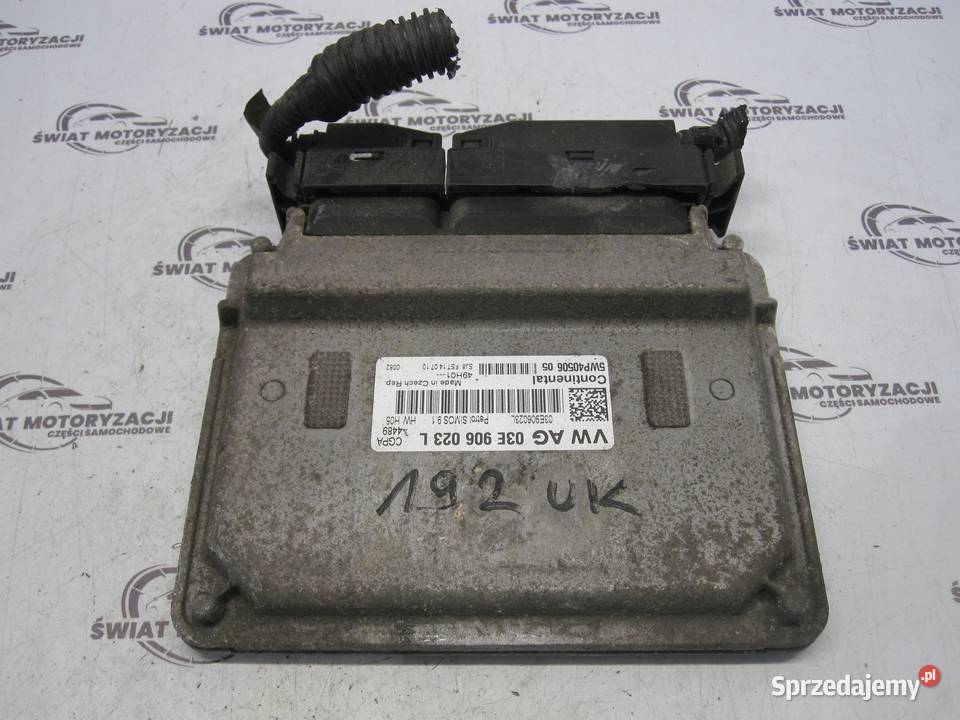 VW POLO V 11r komputer sterownik silnika Komputery