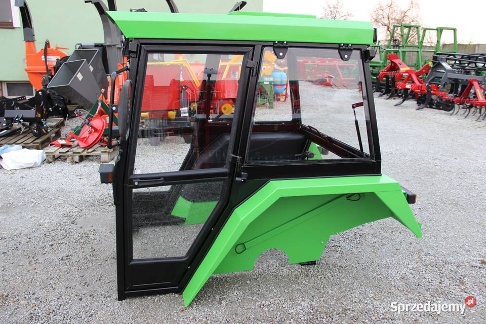 Kabina ciągnikowa C360 DLux Ursus C360 kabiny do Rogóźno