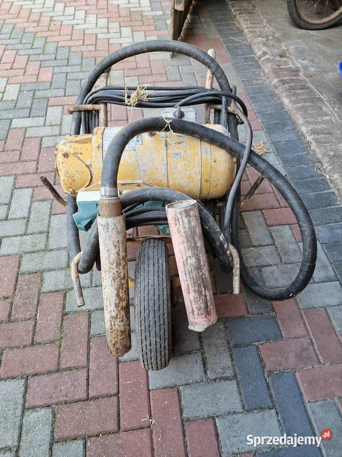 Wibrator do betonu wacker zageszczarka Molna