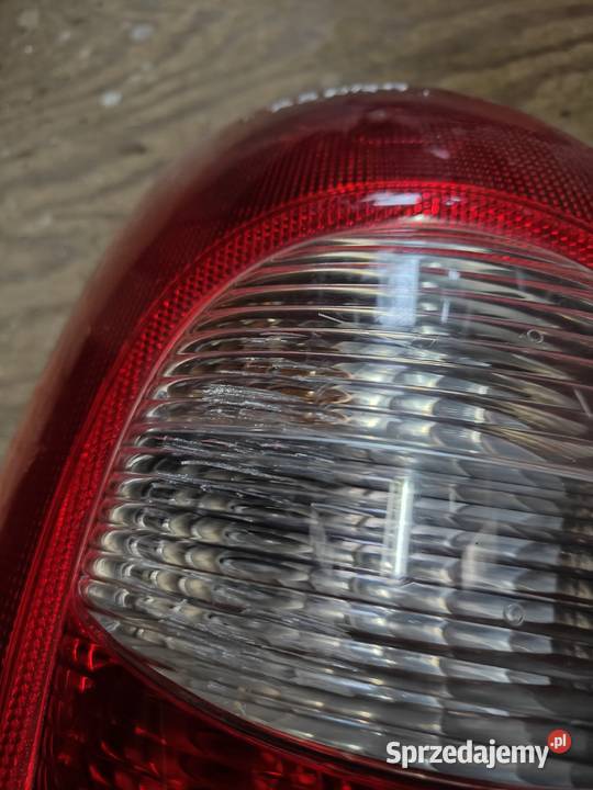 Tylna lewa lampa Citroen Xsara Picasso osobowe Łagów sprzedam