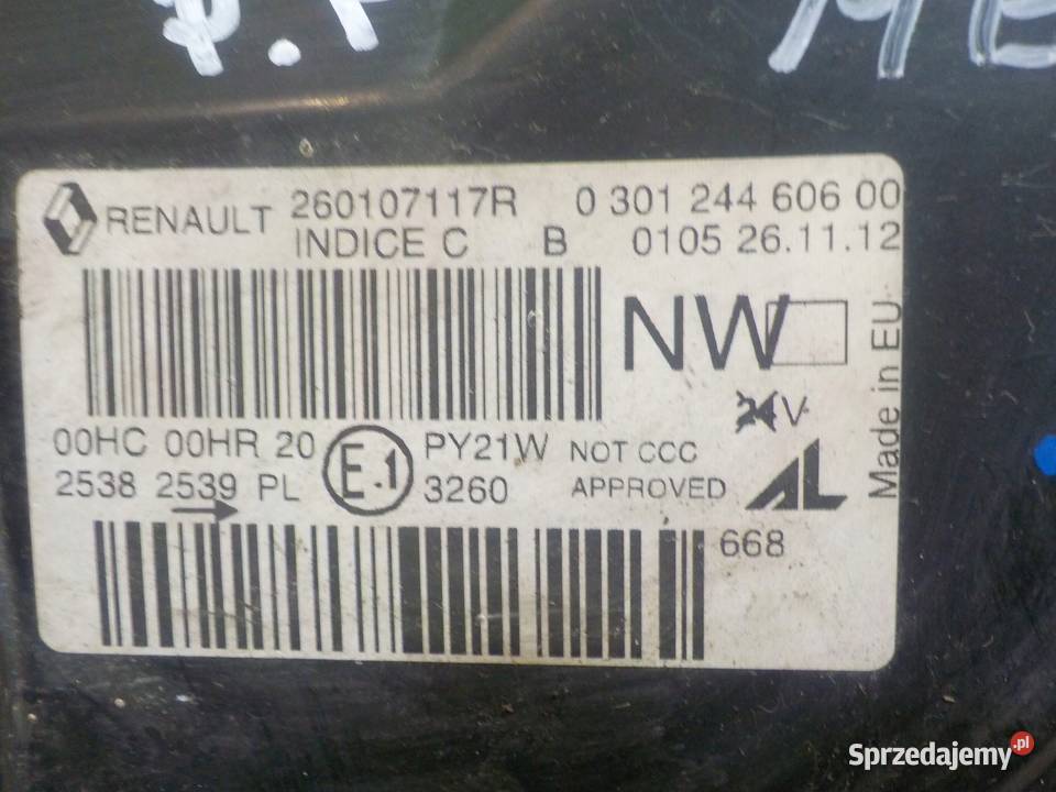 RENAULT MEGANE III LIFT 16 B 12r HB 5D lampa Suków