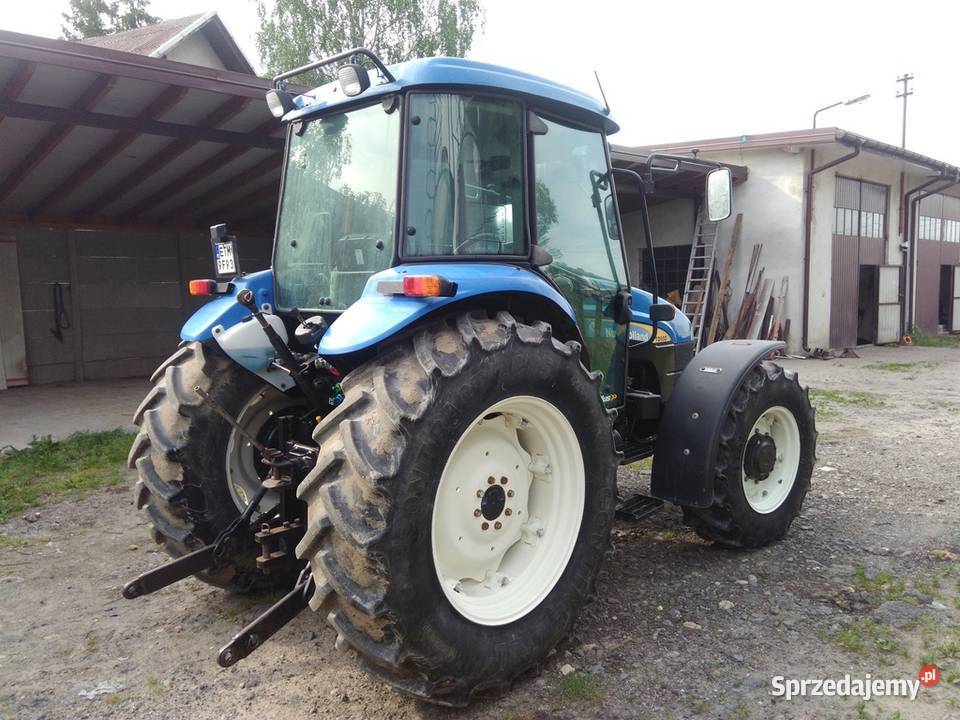 Holland TD95D Traktor New Holland pomorskie Szopa