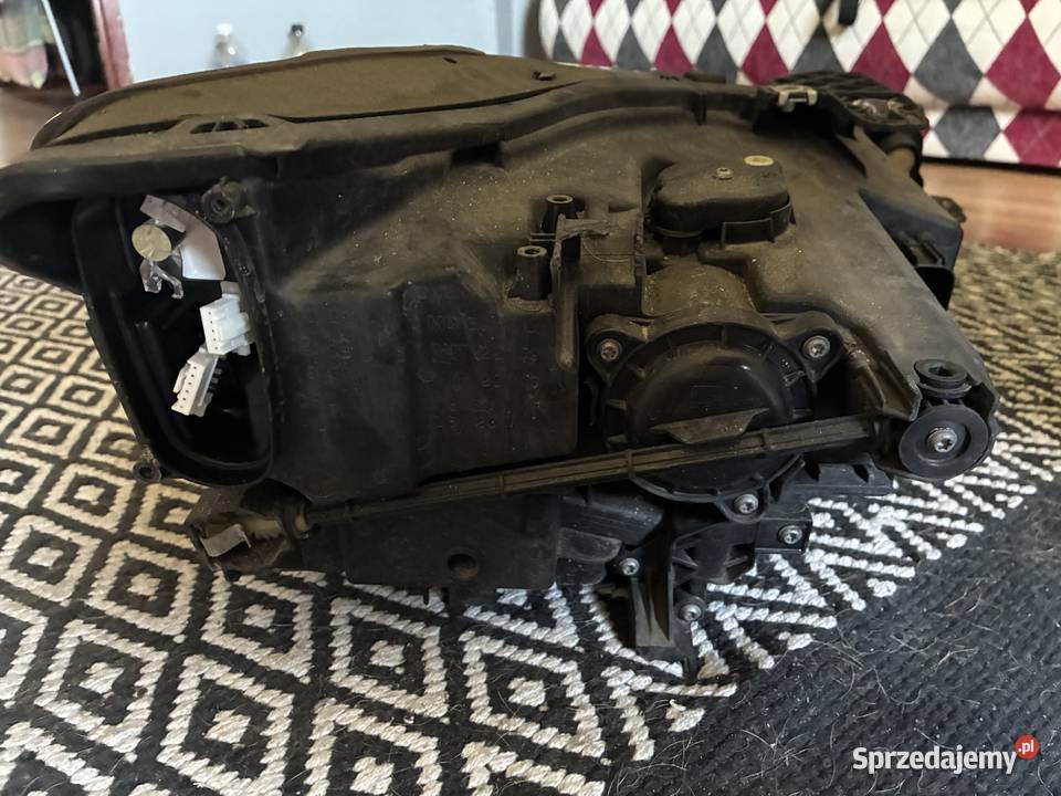 Reflektory Seat Leon KL1MK4 wersja UK Grudziądz