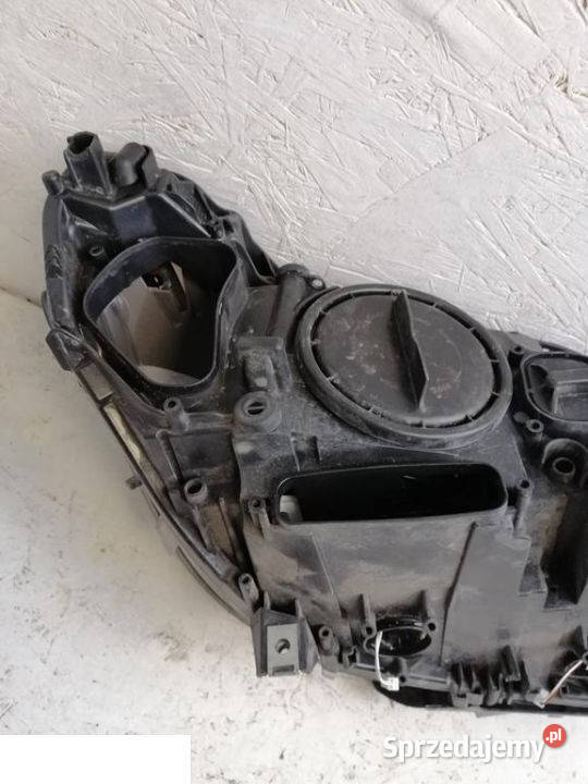 BMW F07 5GT REFLEKTOR PRZÓD LEWY Kozubszczyzna