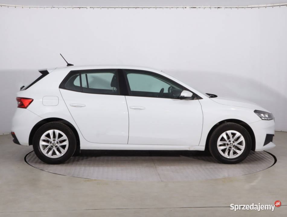 Skoda Fabia 10 TSI Rok produkcji 2022 Piaseczno