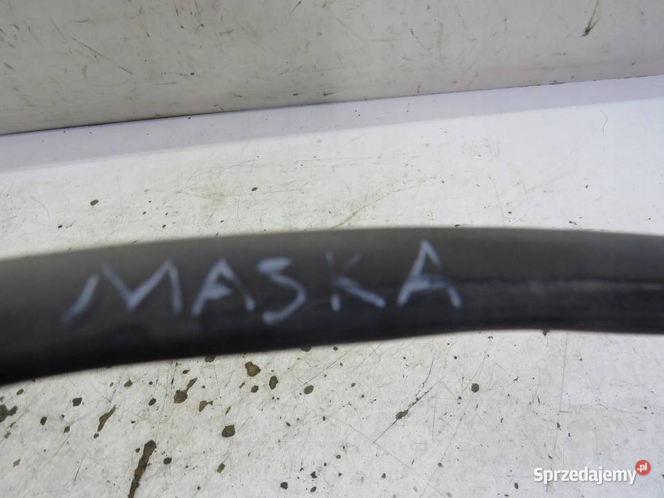 USZCZELKA MASKI QASHQAI J11