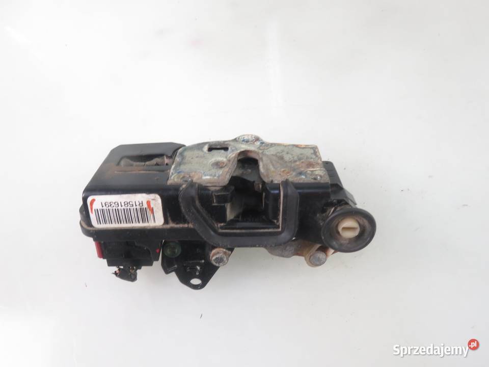 ZAMEK PRAWY TYLNY HUMMER H2 R15816391