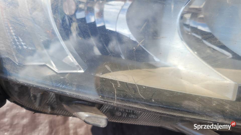 SKODA OCTAVIA III REFLEKTOR PRAWY LAMPA PRAWA Ruda Śląska