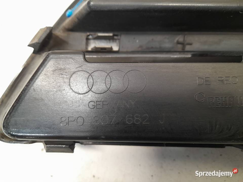 AUDI A3 LIFT KRATKA ZDERZAKA PRAWA 8P0807682J Goleniów