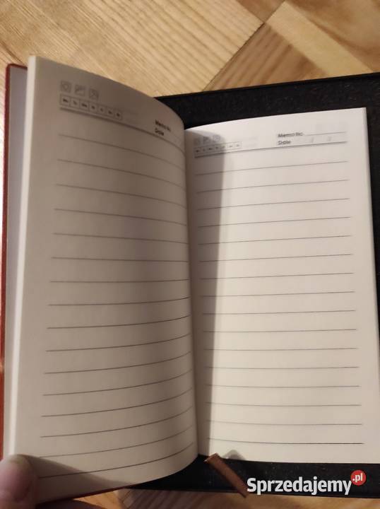 Notes z długopisem w etui na prezent sprzedam