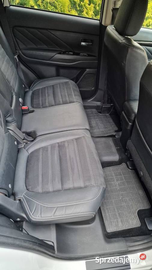 Mitsubishi Outlander PHEV Mitsubishi Outlander bluetooth Wrocław
