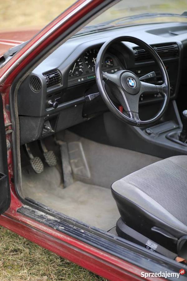 BMW e30 coupe seria 3 1800cm3