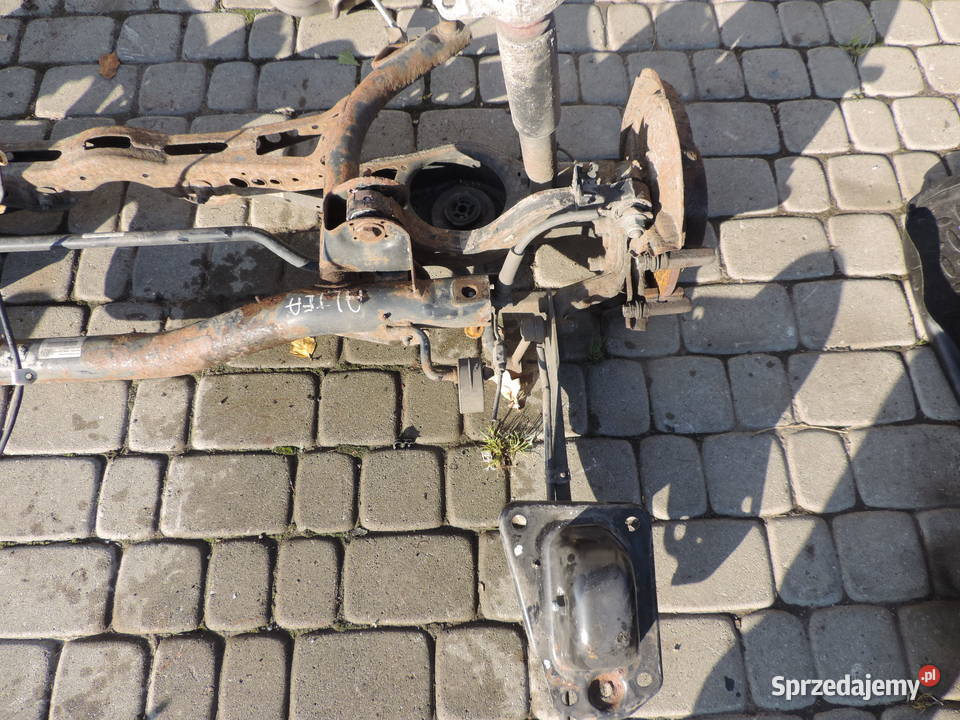 SEAT ALTEA 20 TDI BELKA ZAWIESZENIA TYLNEGO OŚ