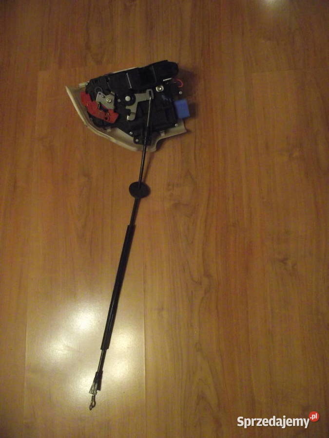 Vw Golf V Zamek drzwi prawych sprzedam