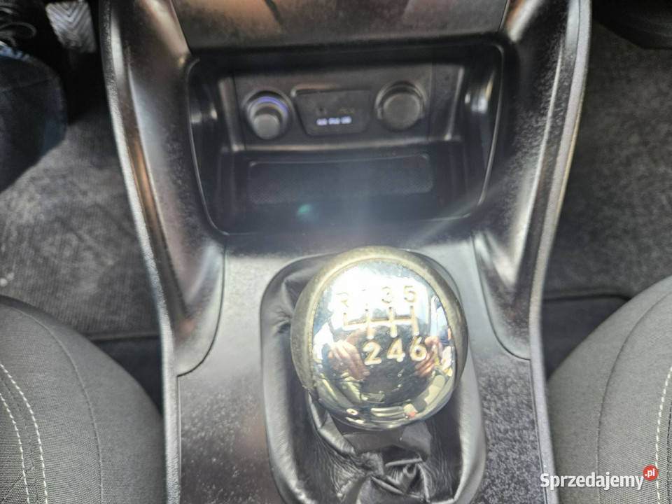 Hyundai ix35 Klimatyzacja 6 biegów Komputer 2 sprzedam