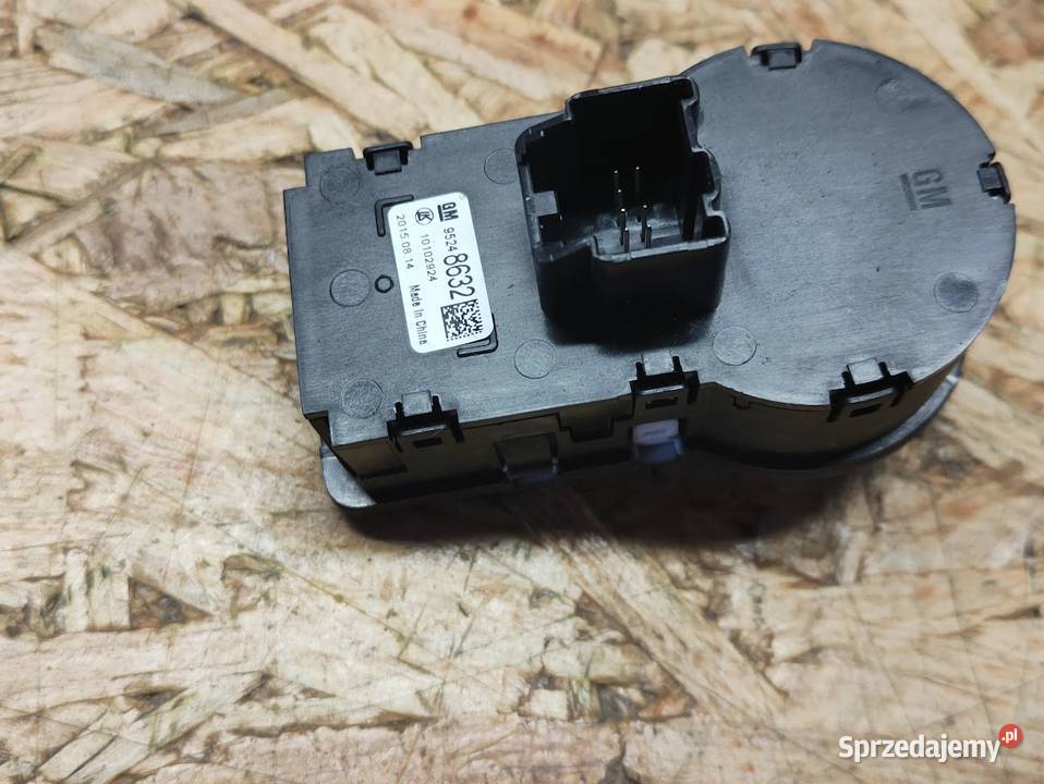 Przełącznik Świateł Opel Karl 95248632 osobowe Panele sterowania, przełączniki Pleszew sprzedam