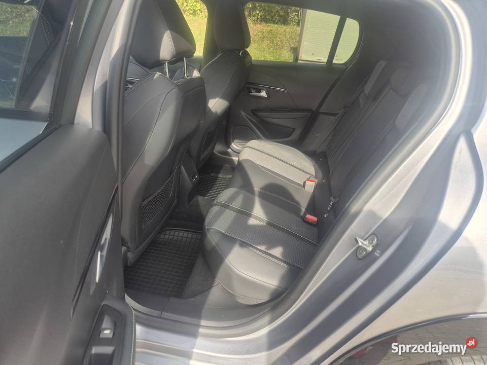 2020 Peugeot 208 FULL GTline 15d 102 Zadbany 103 1500cm3
