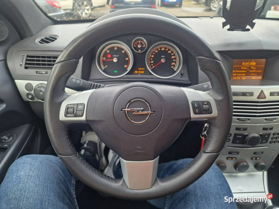 Opel Astra GTC 19 CDTI 120 Klimatyzacja Tempomat Słupsk