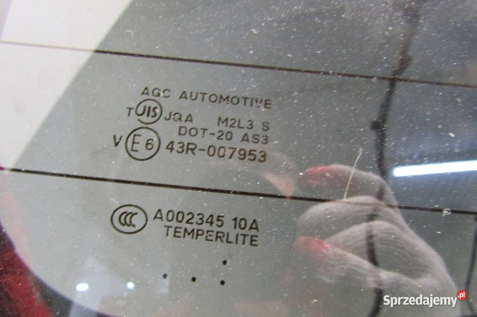 KLAPA BAGAŻNIKA TYLNA TYŁ W13 MITSUBISHI