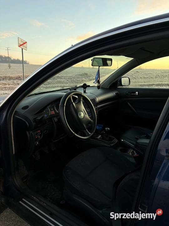 Volkswagen Passat B5 FL 2003 benzyna LPG gotowy Jawor sprzedam