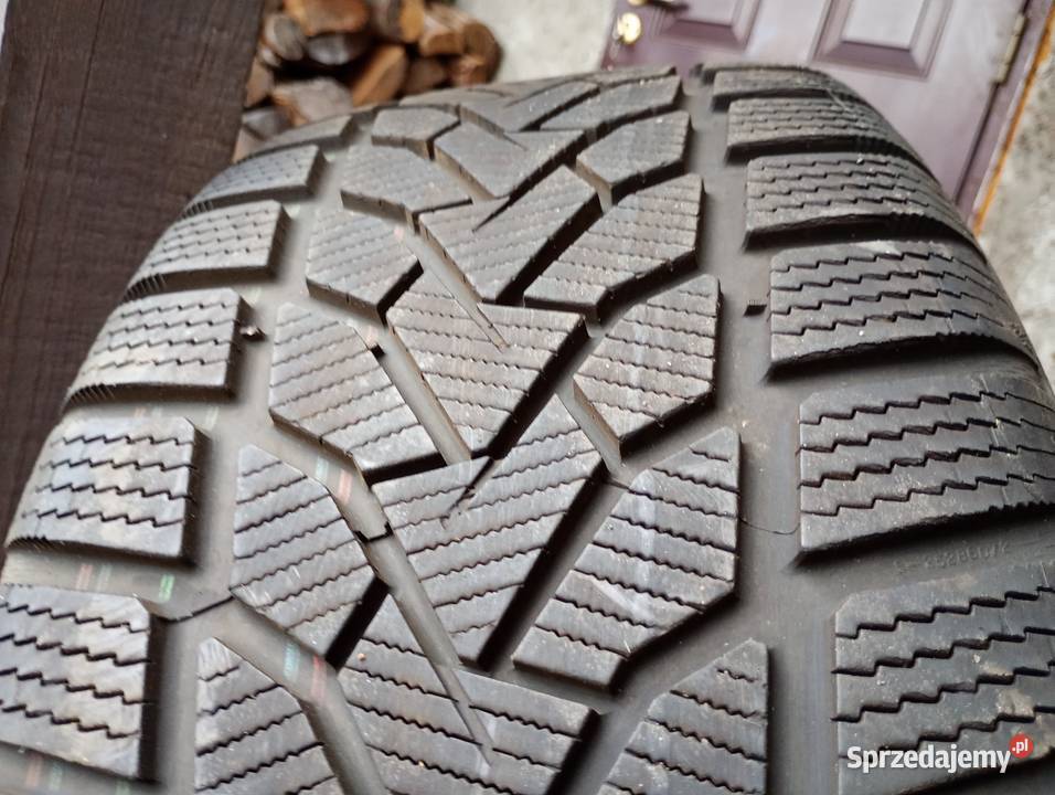 Opony zimowe UNIROYAL 23555 R17 Samochodowe Zbąszynek