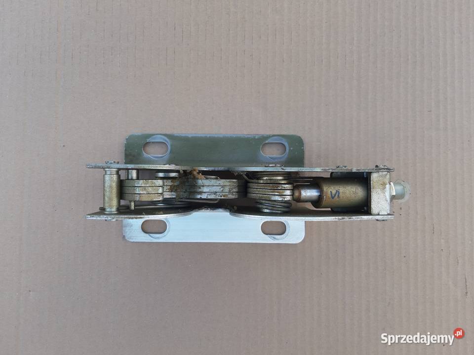 IVECO EUROCARGO ZAMEK KABINY RYGIEL 504125466 Trzciel