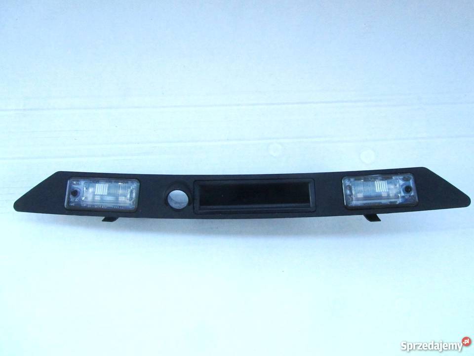 Listwa Podswietlanie tablicy tył AUDI A4 B6 Karoseria Igołomia