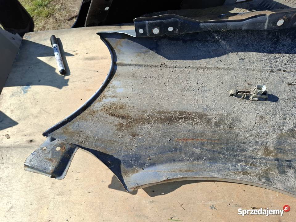 Błotnik Prawy Przód Toyota Yaris Wisznice