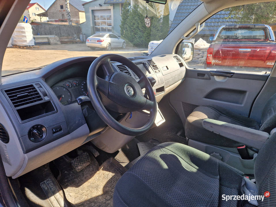 Volkswagen Transporter T5 19 TDI Long Brygadówka Borkowo