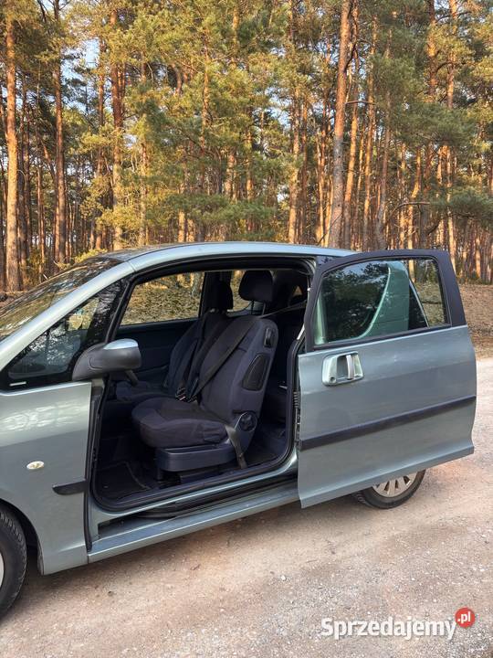 Peugeot 1007 2006 Rok produkcji 2006