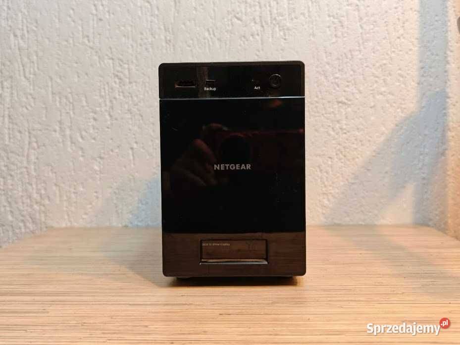 Serwer NAS NETGEAR ReadyNAS 314 RN31400 4 zatoki Góra