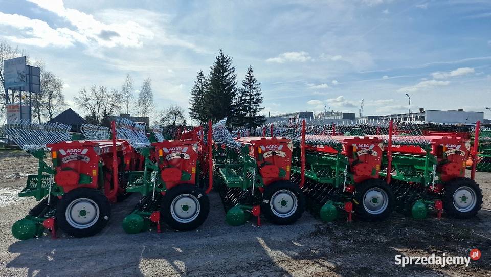 Siewnik zbożowy stopkowy 25m SR250 AGROMASZ Kielce