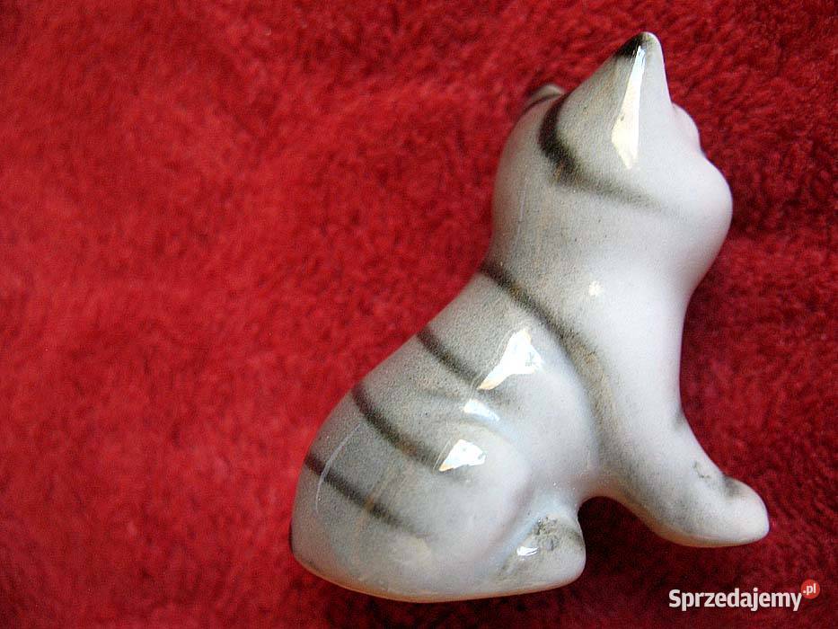Kot mały uroczy kotek Figurka porcelana 4 x 4 x Wyposażenie wnętrz mazowieckie sprzedam