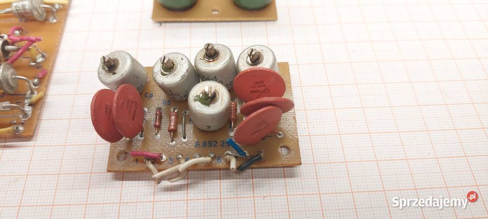 Podzespoły radiostacji 3 płytki A820 Czechowice-Dziedzice sprzedam