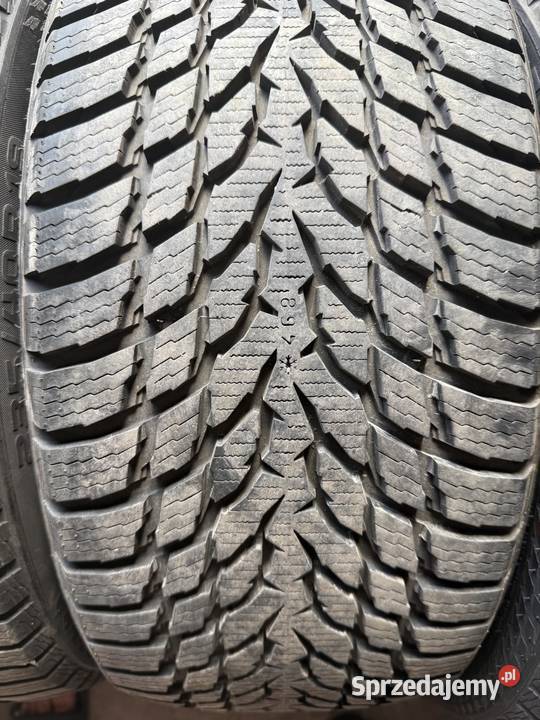 Opony Zimowe 23540R19 NOKIAN SNOWPROOF 1 Trzyciąż