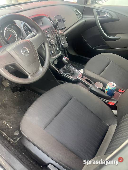 Astra 2011 nieuszkodzony Starogard Gdański sprzedam