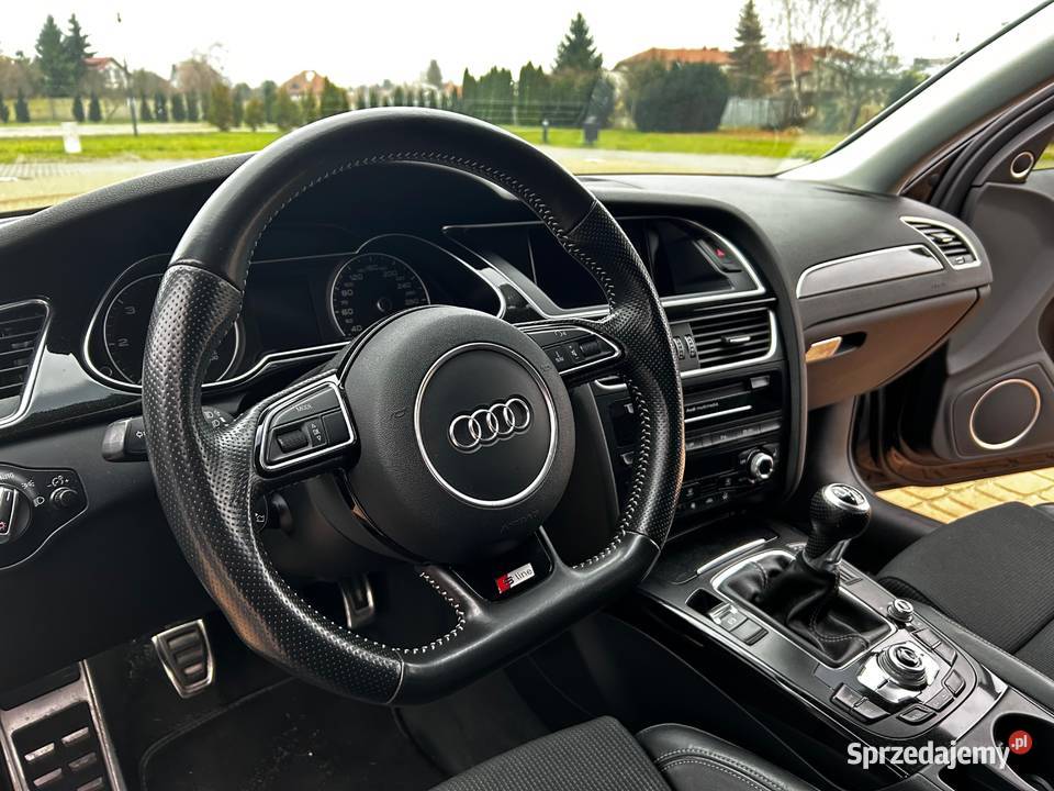 Audi A4 B8 20TDI Polift Sline zadbany i Warszawa