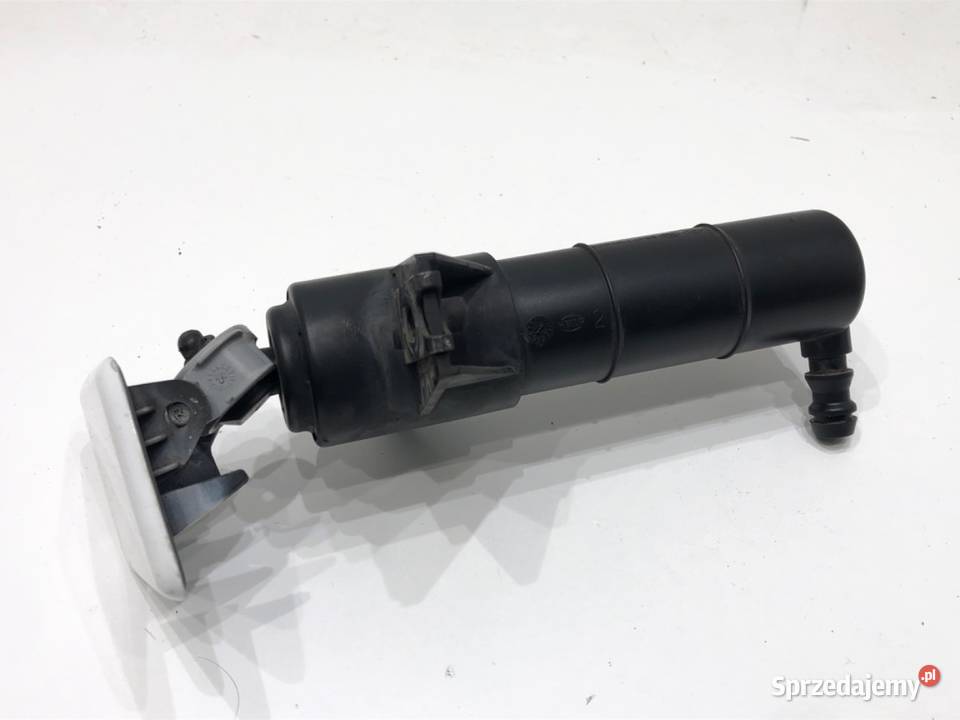 SPRYSKIWACZ REFLEKTORA LEWY PRZÓD HYUNDAI i40 osobowe